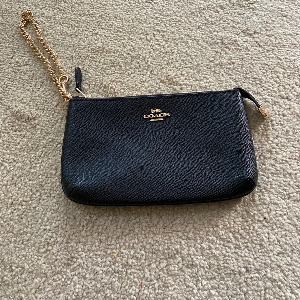 Large Wristlet in Crossgrain Leather New w/o tags.